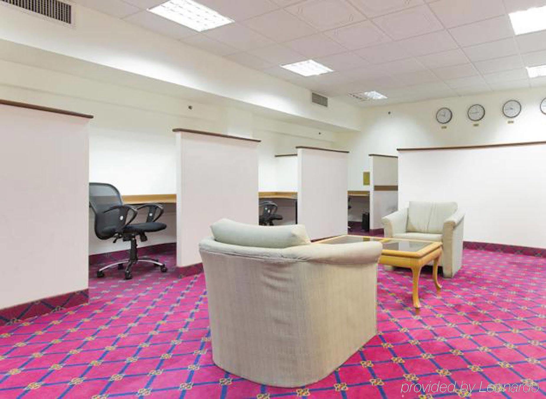 Royal Wing Hotel Gerusalemme Esterno foto