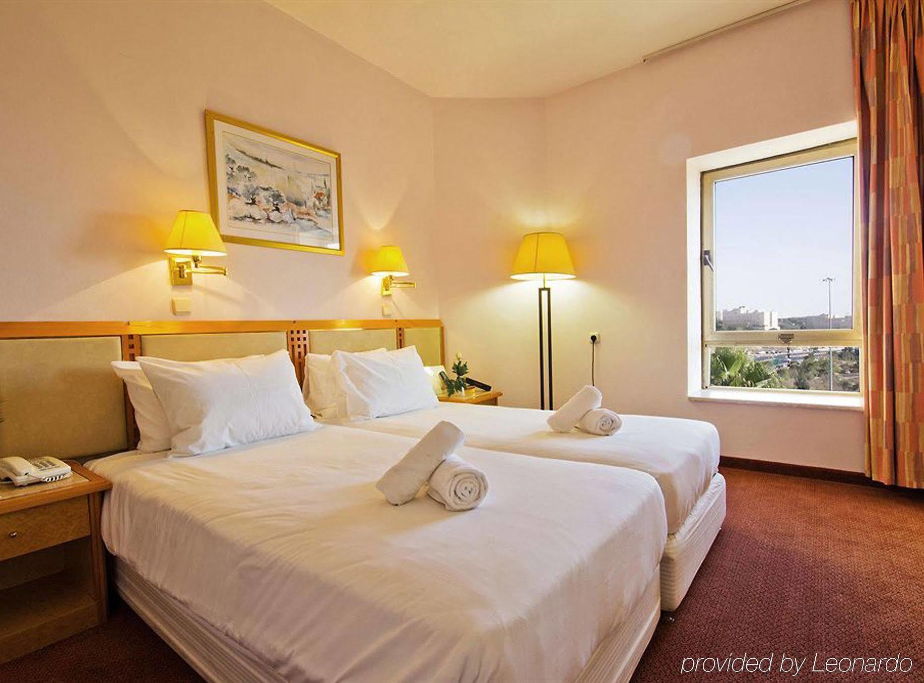 Royal Wing Hotel Gerusalemme Esterno foto