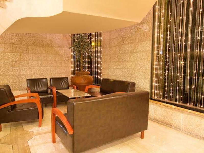 Royal Wing Hotel Gerusalemme Esterno foto